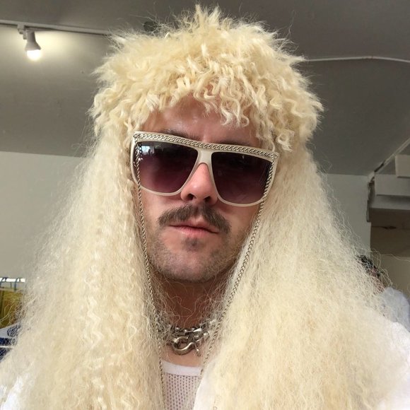 Meet your Posher, Mark - Picture 1 of 1
